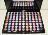 Paleta De Sombras Jasmyne 88 Cores - V612 Cores Cintilantes